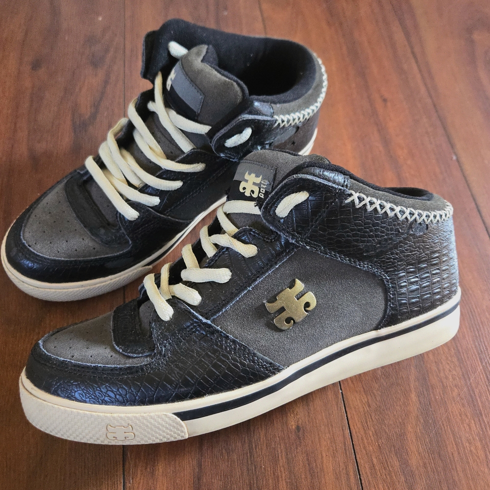 Vintage iPath Shoes